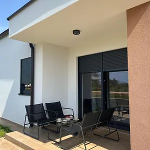 Vikendica Modern Ula, Brtonigla